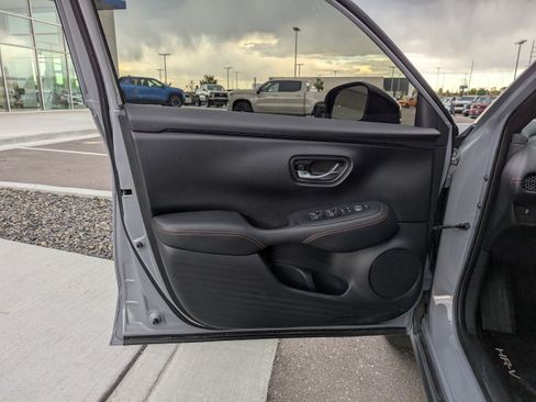 Used 2024 Honda HR-V Sport image 10