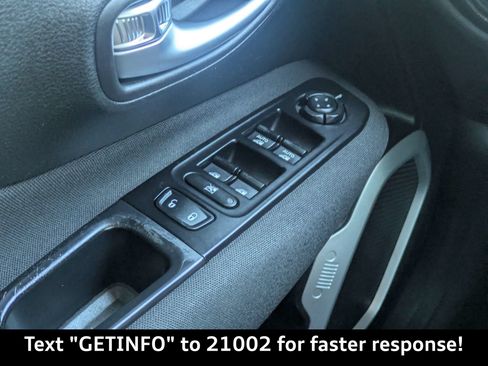 Used 2021 Jeep Renegade Sport AWD/4WD image 21