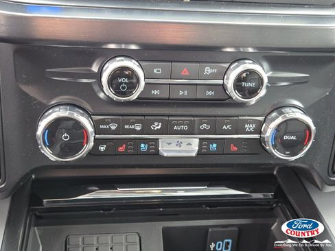 New 2026 Ford F350 Lariat w/ Lariat Ultimate Package image 14