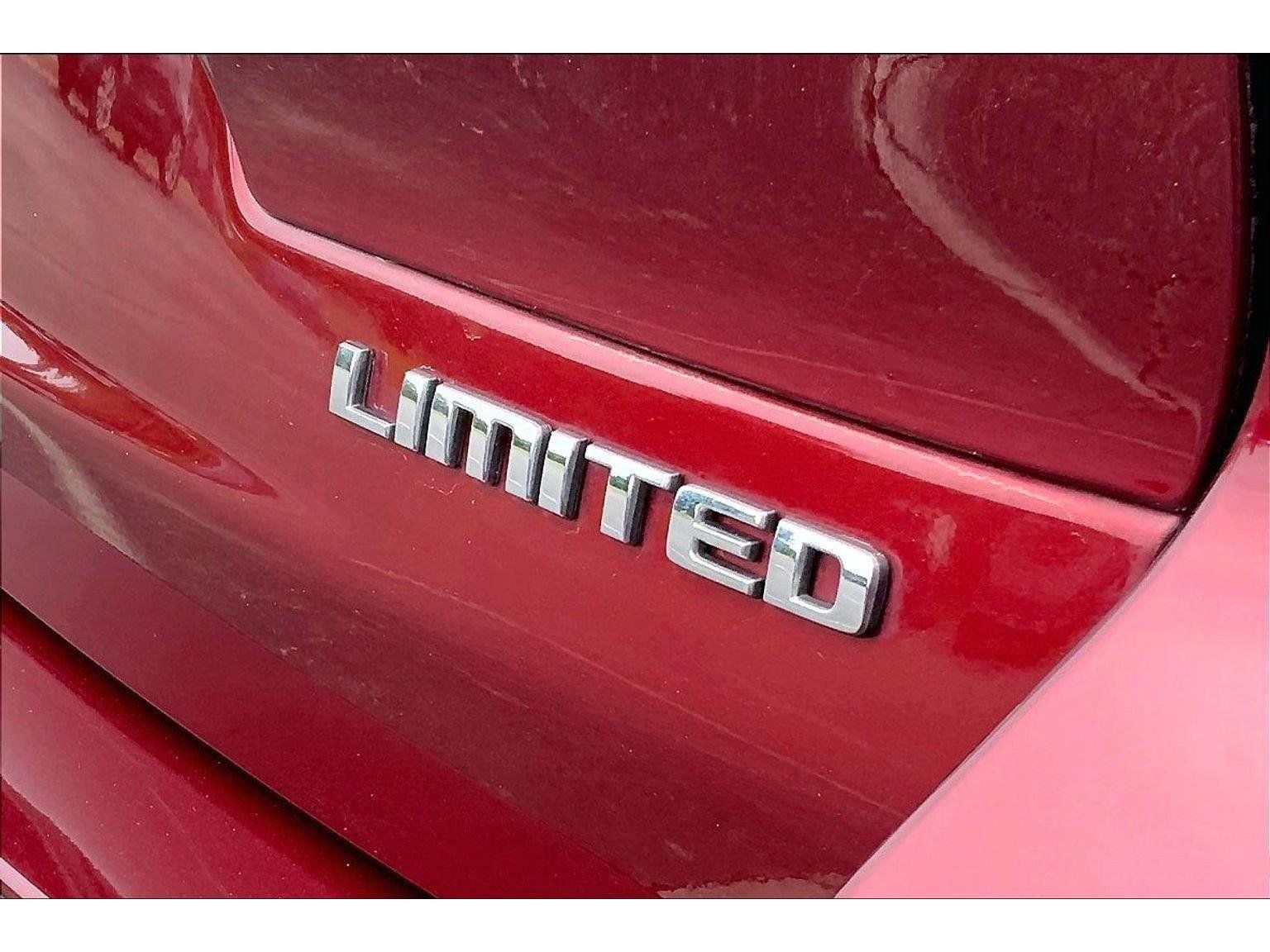 Used 2022 Jeep Grand Cherokee L Limited w/ Trailer Tow Group (B) AWD/4WD image 8