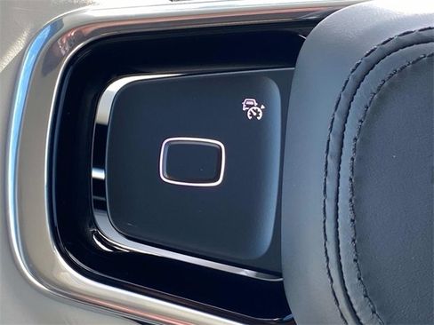 New 2026 Lincoln Navigator Reserve image 16