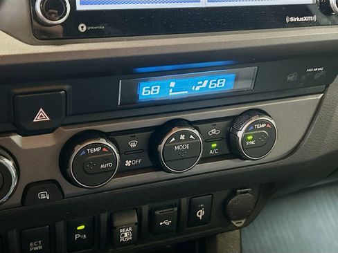 Used 2023 Toyota Tacoma TRD Sport w/ Advanced Technology Package image 15