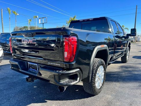 Used 2021 GMC Sierra 2500 Denali w/ Denali Ultimate Package image 8