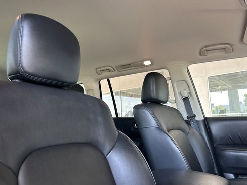 Certified 2022 Nissan Armada SV w/ SV Appearance Package image 18
