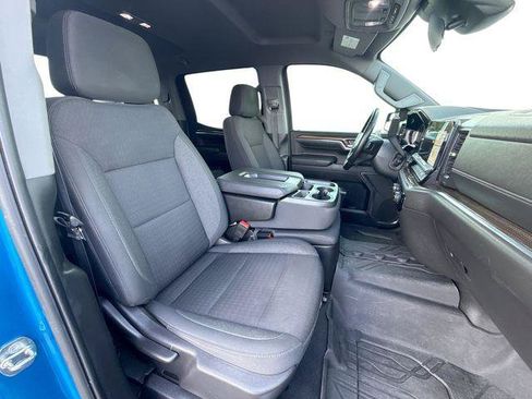 Used 2024 Chevrolet Silverado 1500 RST AWD/4WD image 25