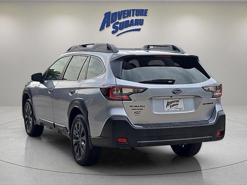 Certified 2025 Subaru Outback Onyx Edition AWD/4WD image 5