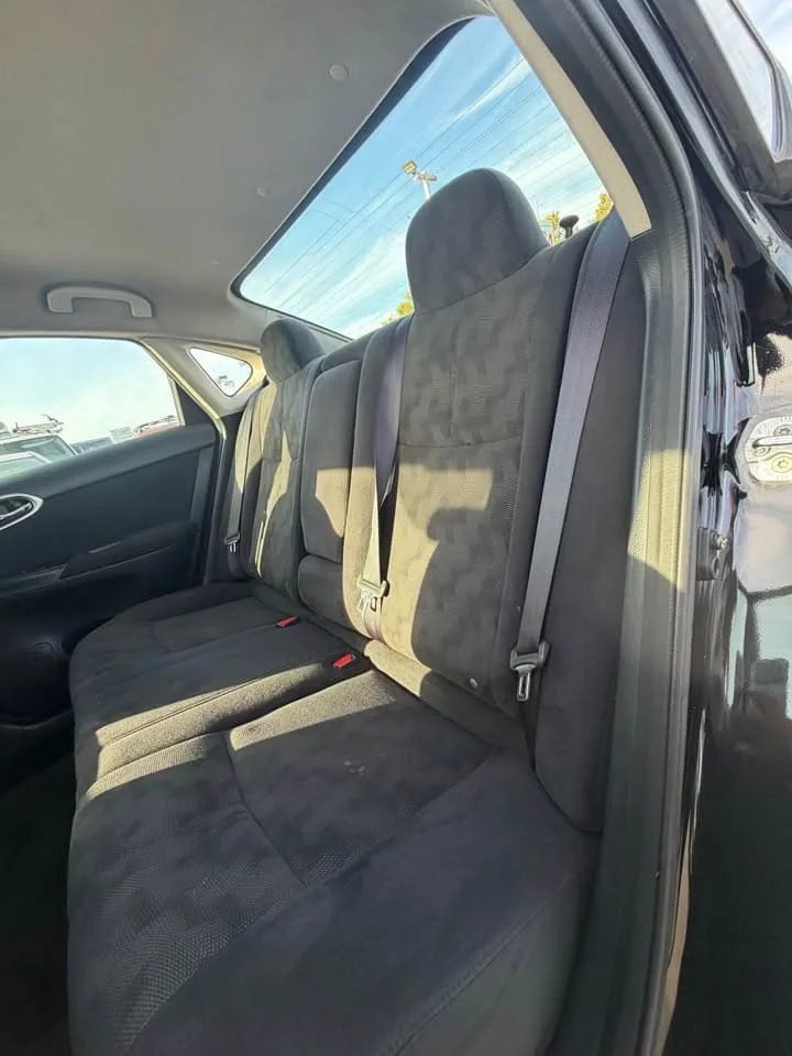 Used 2013 Nissan Sentra SV FWD image 8