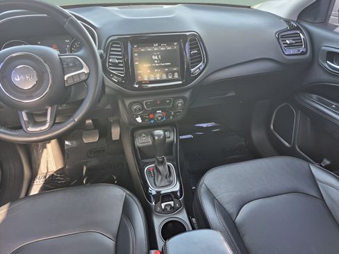 Used 2020 Jeep Compass Limited FWD image 15