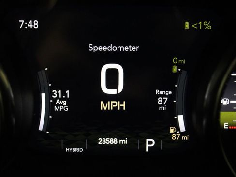 Used 2022 Jeep Wrangler Unlimited Sahara w/ Cold Weather Group AWD/4WD image 2