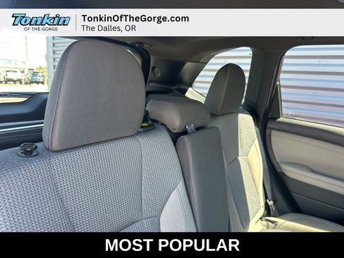 Used 2025 Subaru Forester Premium AWD/4WD image 27