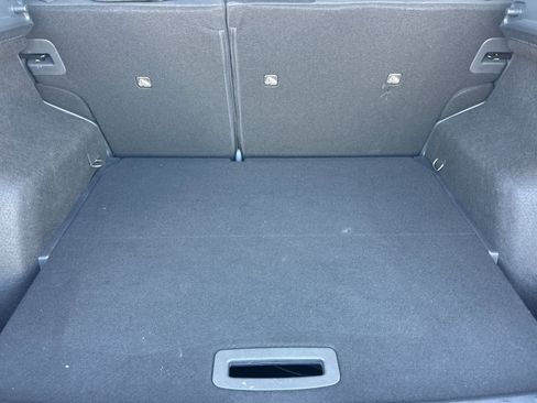 Used 2025 Nissan Kicks SV FWD image 16
