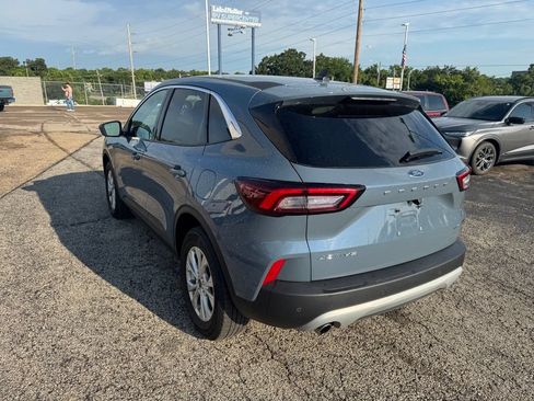 Used 2023 Ford Escape Active w/ Tech Pack #2 AWD/4WD image 5