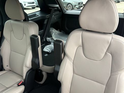 New 2026 Volvo XC90 B6 Ultra w/ Protection Package Premier AWD/4WD image 23