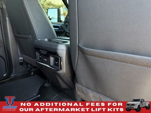 Used 2026 GMC Sierra 2500 AT4 AWD/4WD image 25