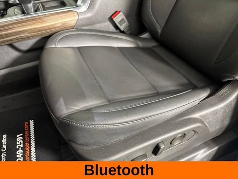 Used 2025 Chevrolet Silverado 1500 LT Trail Boss w/ Convenience Package II AWD/4WD image 11