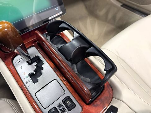 Used 2007 Lexus SC 430 Convertible RWD image 37