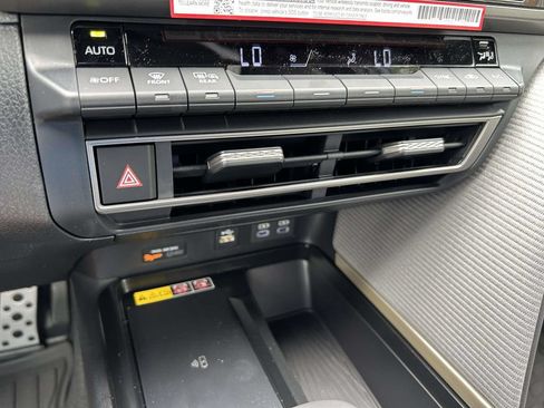New 2026 Toyota Camry SE FWD image 23