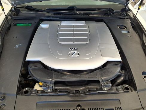 Used 2012 Lexus LS 460 AWD w/ Comfort Pkg image 23
