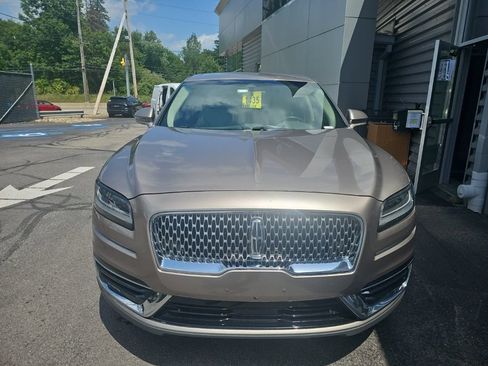 Used 2019 Lincoln Nautilus Select w/ Cargo Utility Package FWD image 2