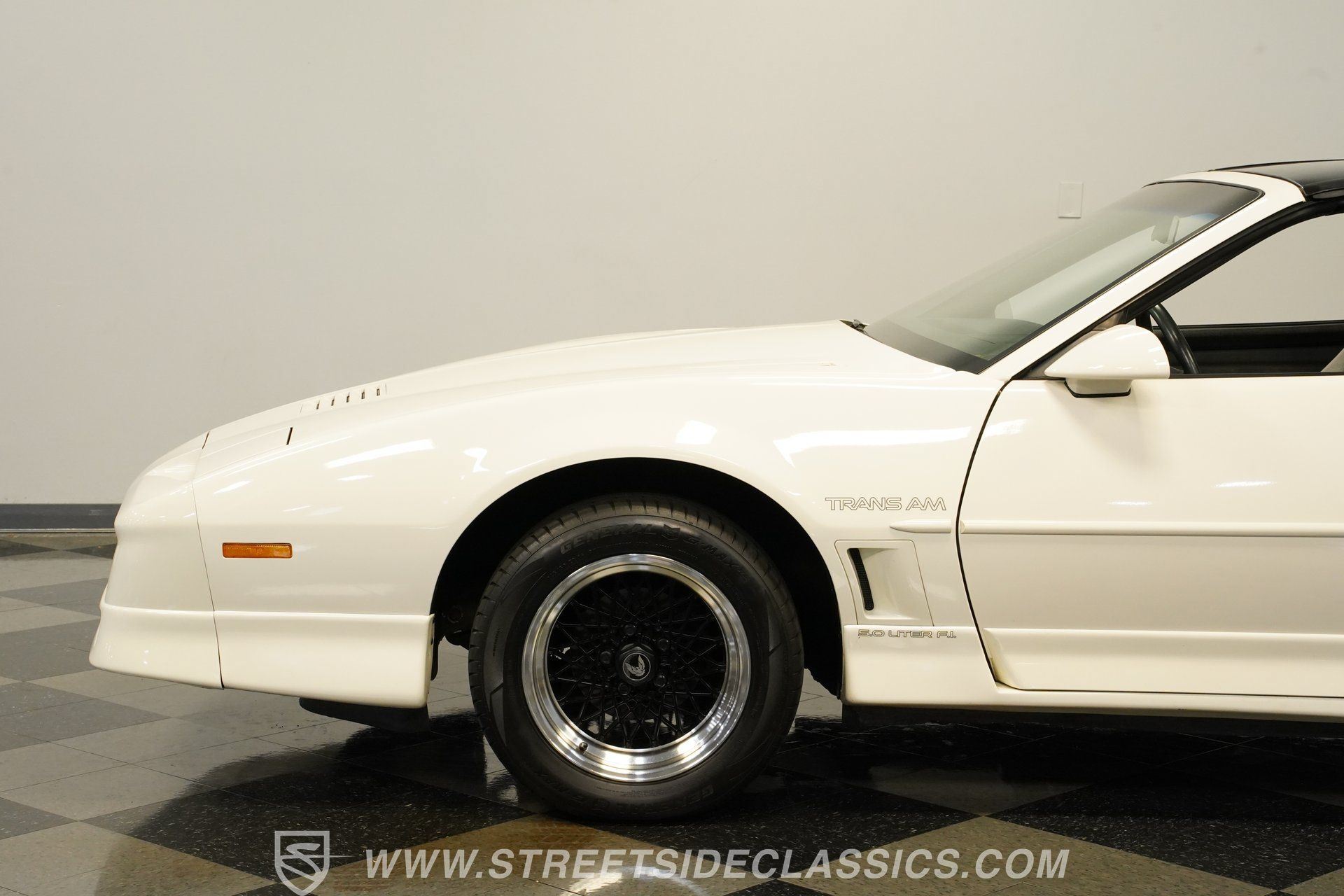 Used 1989 Pontiac Firebird Trans Am RWD image 24