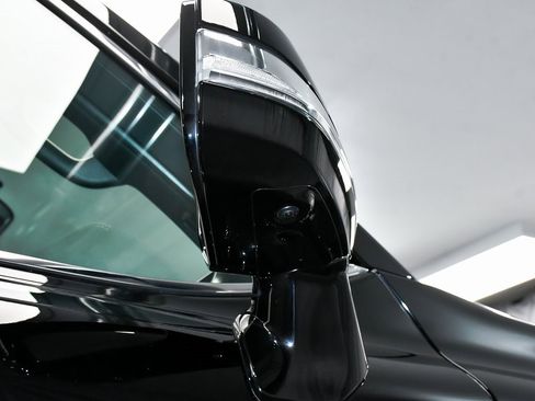 Used 2024 Lexus LX 600 F Sport image 96