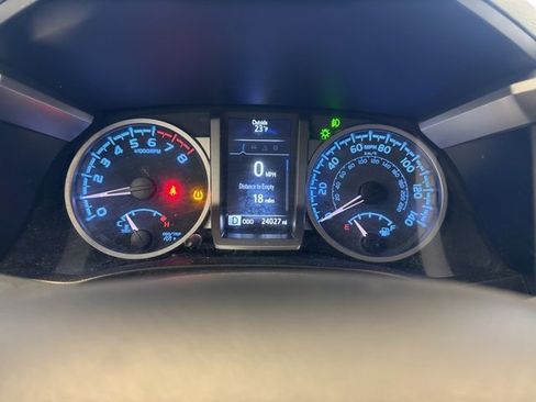 Used 2023 Toyota Tacoma SR5 image 5