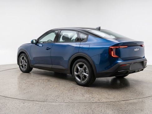 Used 2025 Kia K4 FWD image 6