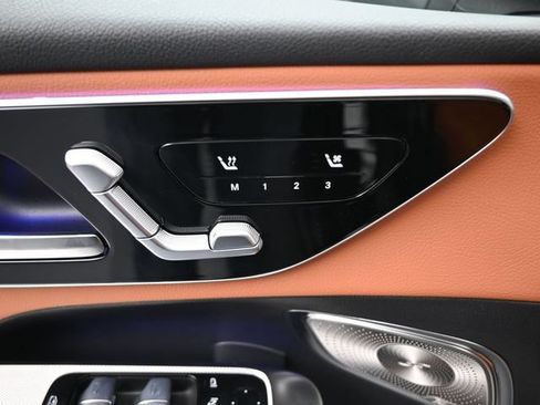 New 2026 Mercedes-Benz GLC 300 image 21