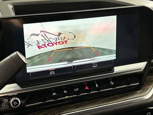 Used 2024 GMC Sierra 1500 Elevation w/ X31 Off-Road Package image 17