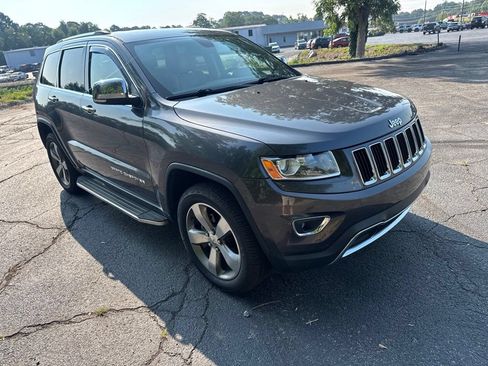 Used 2015 Jeep Grand Cherokee Limited AWD/4WD image 15