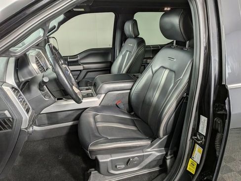 Used 2019 Ford F150 Platinum w/ Equipment Group 701A Luxury image 16