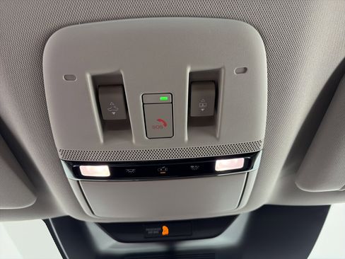 Certified 2025 Nissan Murano SL w/ Cargo Package AWD/4WD image 29