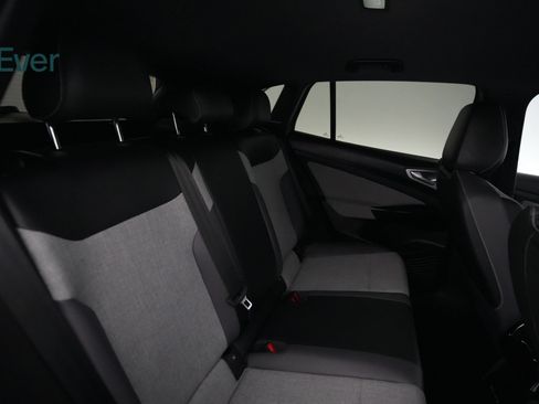 Used 2023 Volkswagen ID.4 Pro AWD/4WD image 5