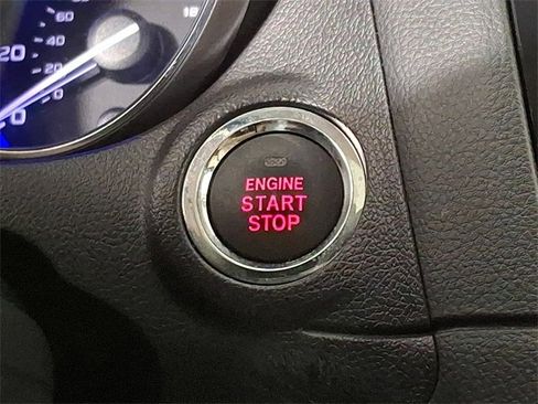 Used 2016 Subaru Outback 2.5i Limited image 24