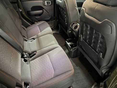 Used 2021 Jeep Gladiator Mojave image 37