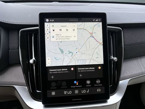 New 2026 Volvo XC90 B6 Ultra w/ Protection Package image 28