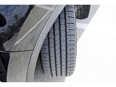 Used 2016 Honda Pilot Touring image 29