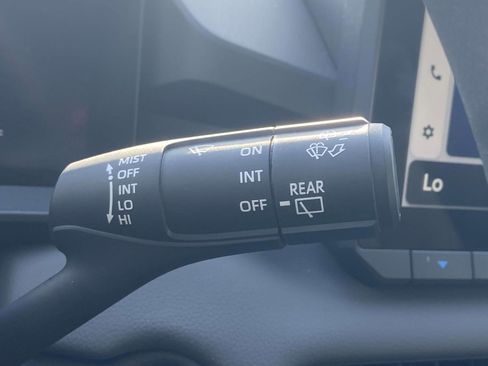 Used 2026 Toyota RAV4 LE AWD/4WD image 25
