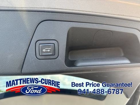 Used 2020 Buick Envision Essence w/ LPO, Cargo Package FWD image 14
