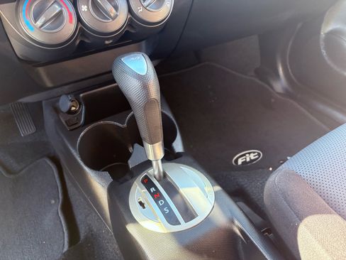 Used 2007 Honda Fit Sport image 23