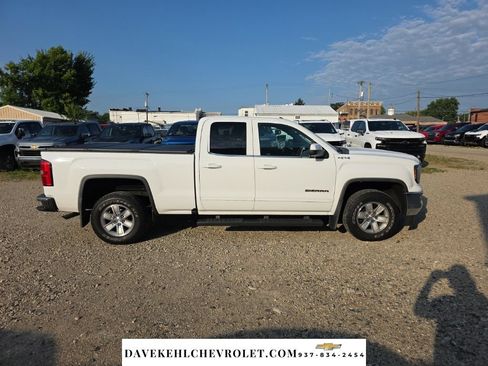 Used 2017 GMC Sierra 1500 SLE w/ SLE Value Package AWD/4WD image 6