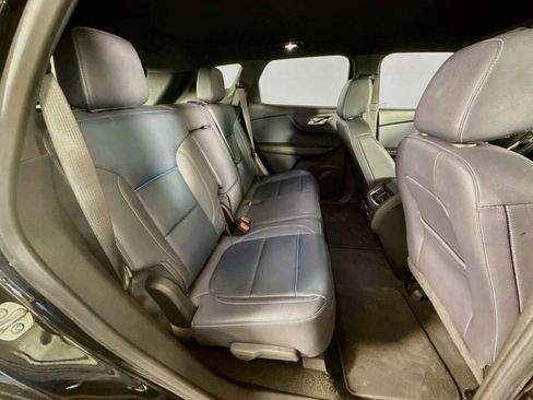Used 2023 Chevrolet Blazer RS FWD image 35