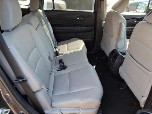 Used 2019 Honda Passport Touring image 12