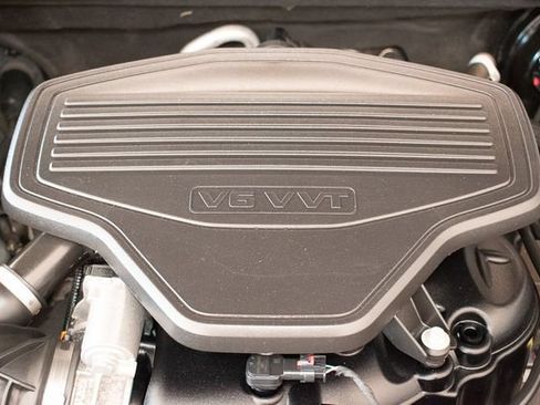Used 2023 GMC Acadia AT4 w/ Trailering Package AWD/4WD image 4