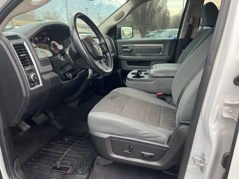 Used 2017 RAM 1500 Big Horn image 27