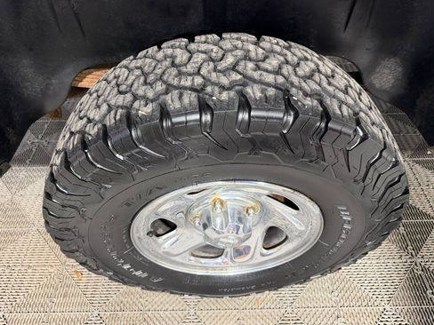 Used 1994 Dodge Ram 1500 Truck 4x4 Regular Cab image 15