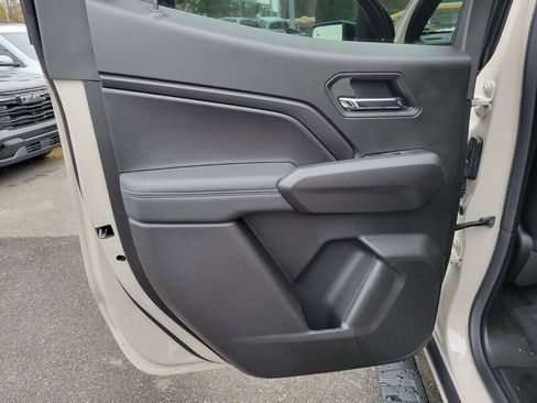 New 2026 GMC Canyon Elevation w/ Convenience Package image 24