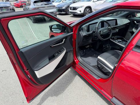 Used 2023 Kia EV6 GT-Line RWD image 9
