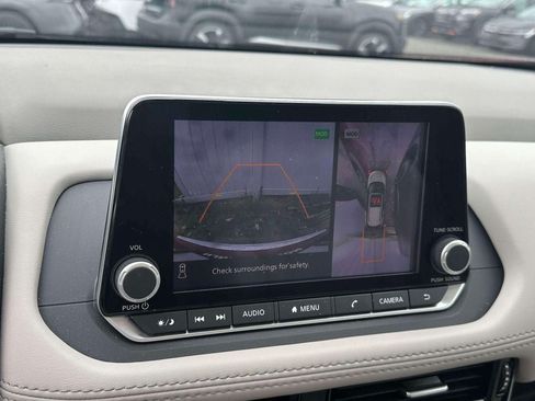 Certified 2023 Nissan Rogue SL AWD/4WD image 29
