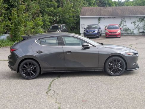 New 2026 MAZDA MAZDA3 Hatchback w/Premium Plus Pkg AWD/4WD image 2